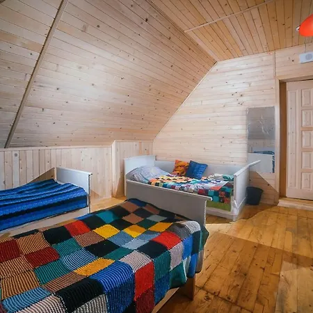 Hostel Хостел Думка *